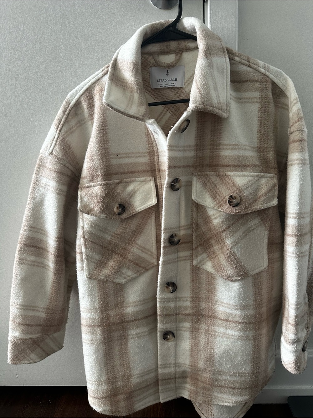 Stradivarius Cream & Beige Plaid Shacket